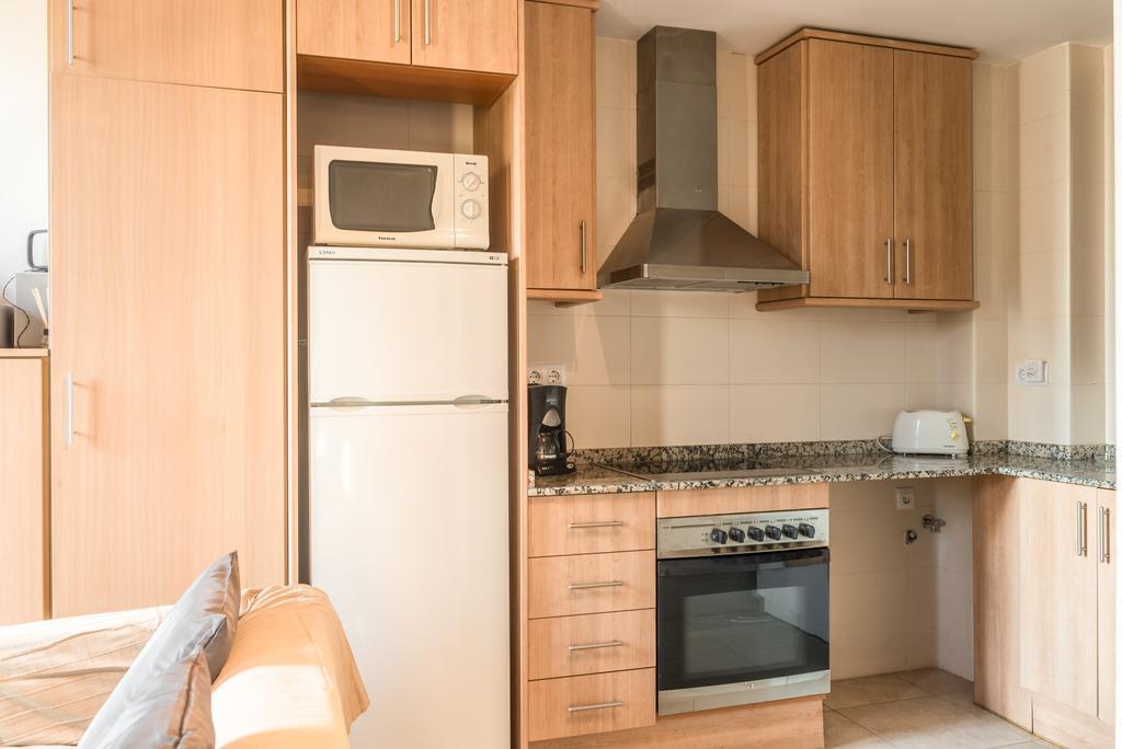 Apartments Hhb Барселона Экстерьер фото